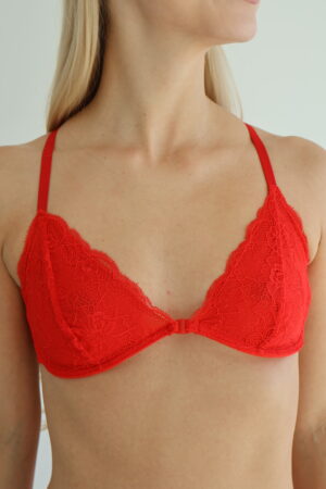 גוזיית תחרה אפריל- 4 צבעים