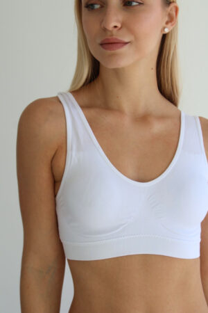 גוזיית כתפיה רחבה מרופדת-3 צבעים