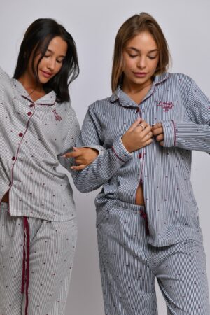 סט מכופתרת Morale