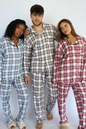 סט מכופתרת naya