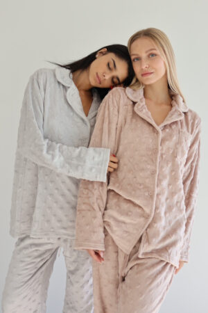 סט מכופתרת פליז LOVE