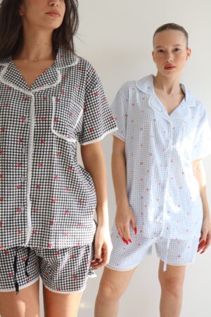 cherry pie סט מכופתרת קצרה