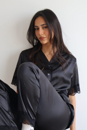 סאטן luar שילוב תחרה